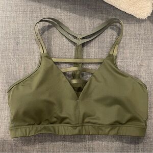 VICTORIA’S SECRET SPORT GREEN STRAPPY SPORTS BRA